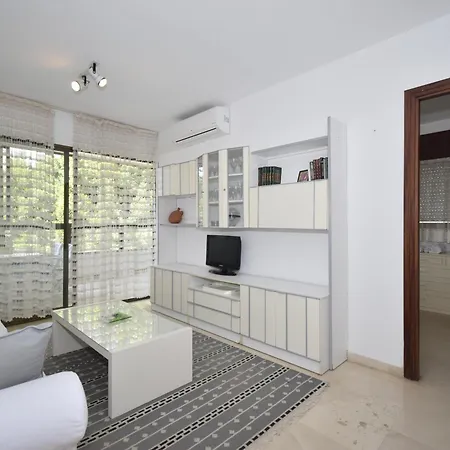 Gemelos 4 - Arena Apartment
